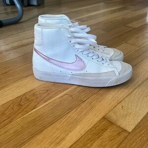 Nike White and Pink kids Blazers size 4.5